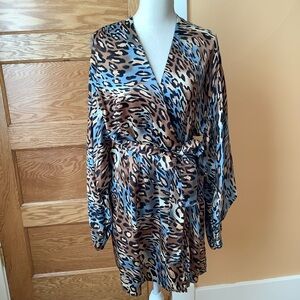 LA VIE EN ROSE Oversized Silk Robe Size S/M